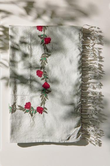 FLORAL WRAP BEACH TOWEL - Grey green by Zara