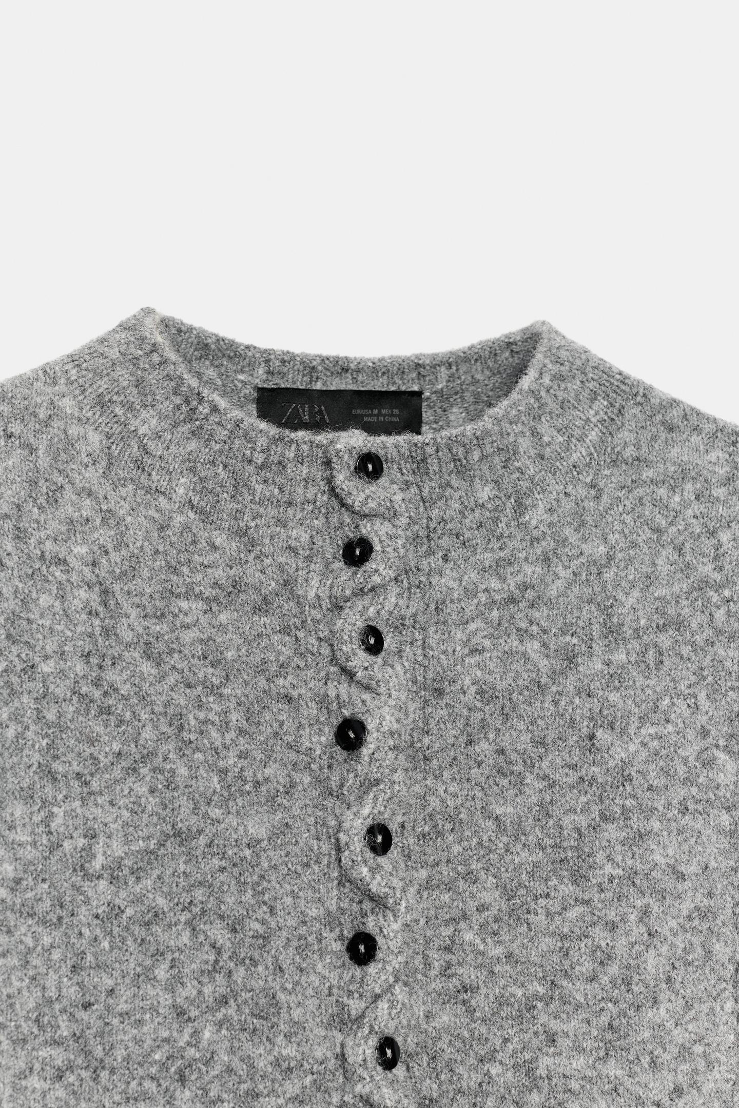 Женский кардиган Zara Cardigan with Button and Ruffle Closure, цвет: Серый — фото 7