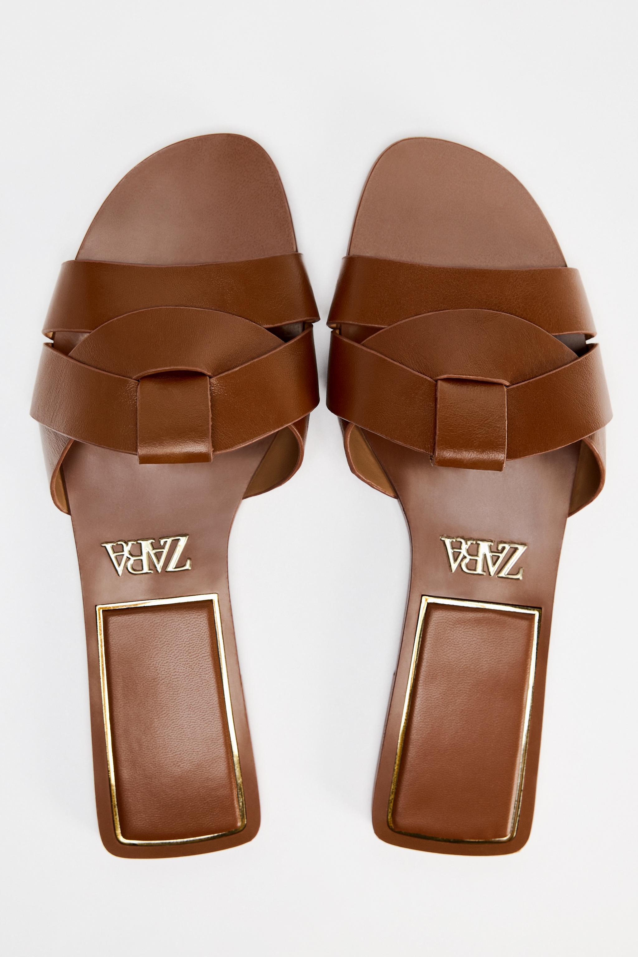 FLAT CROSSED LEATHER SANDALS - Gold | ZARA United States