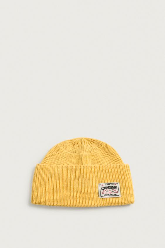 GORRO DE MALHA COM APLIQUE - Amarelo da Zara - Imagem 0