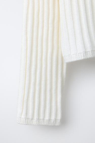 PULL EN MAILLE AVEC PIÈCE CŒUR - Écru de Zara - Image 3