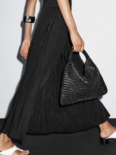 Zara Flowing midi skirt with box pleats - Black