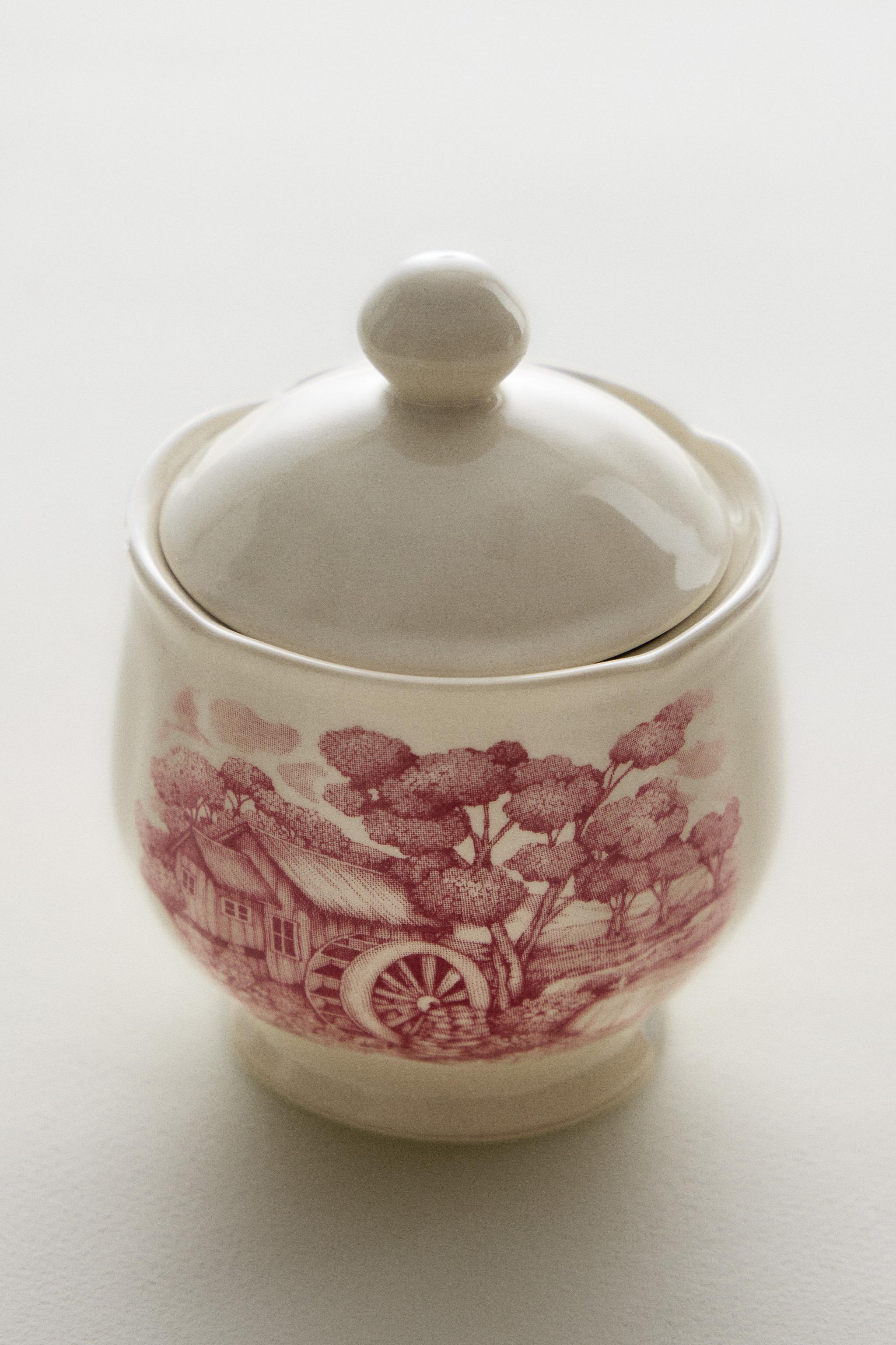 EARTHENWARE SUGAR BOWL WITH FLORAL LANDSCAPE