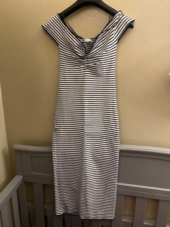 STRIPED STRETCH KNIT DRESS | SECOND HAND
