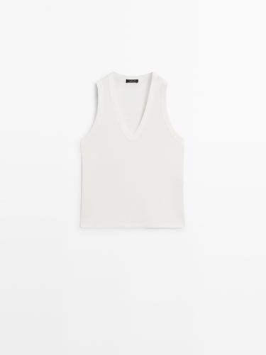 Haut col en V 100 % coton - Blanc cassé de Zara - Image 0