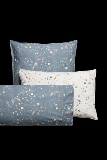 Zara CHILDREN'S REVERSIBLE SPACE PILLOWCASE - Ecru / Blue - Image 0