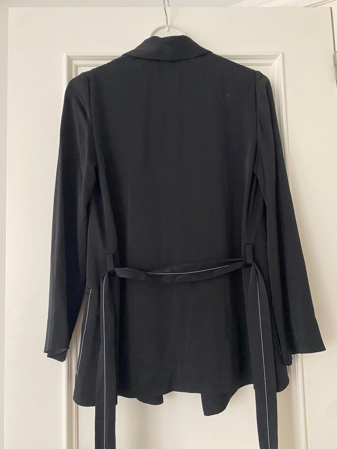 CHAQUETA ZARA STUDIO WOMAN.TIPO KIMONO. - Image 2
