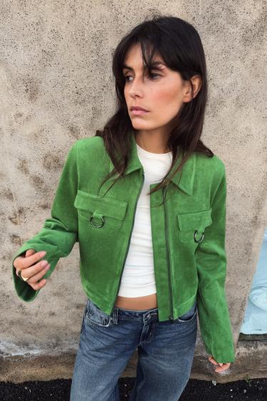 CHAQUETA CROP EFECTO ANTE - Verde manzana de Zara