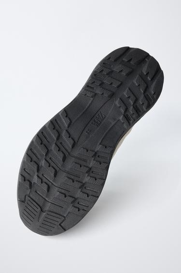 BASKET SPORTIVE TECHNIQUE - Blanc écru de Zara - Image 9