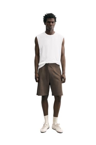 Zara REGULAR FIT JOGGER SHORTS - Brown