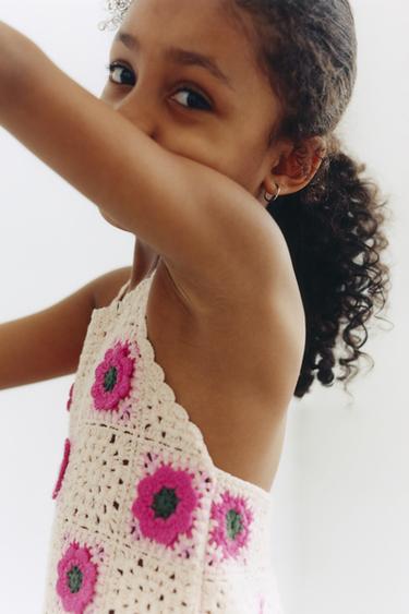 FLORAL CROCHET KNIT DRESS - Fuchsia by Zara