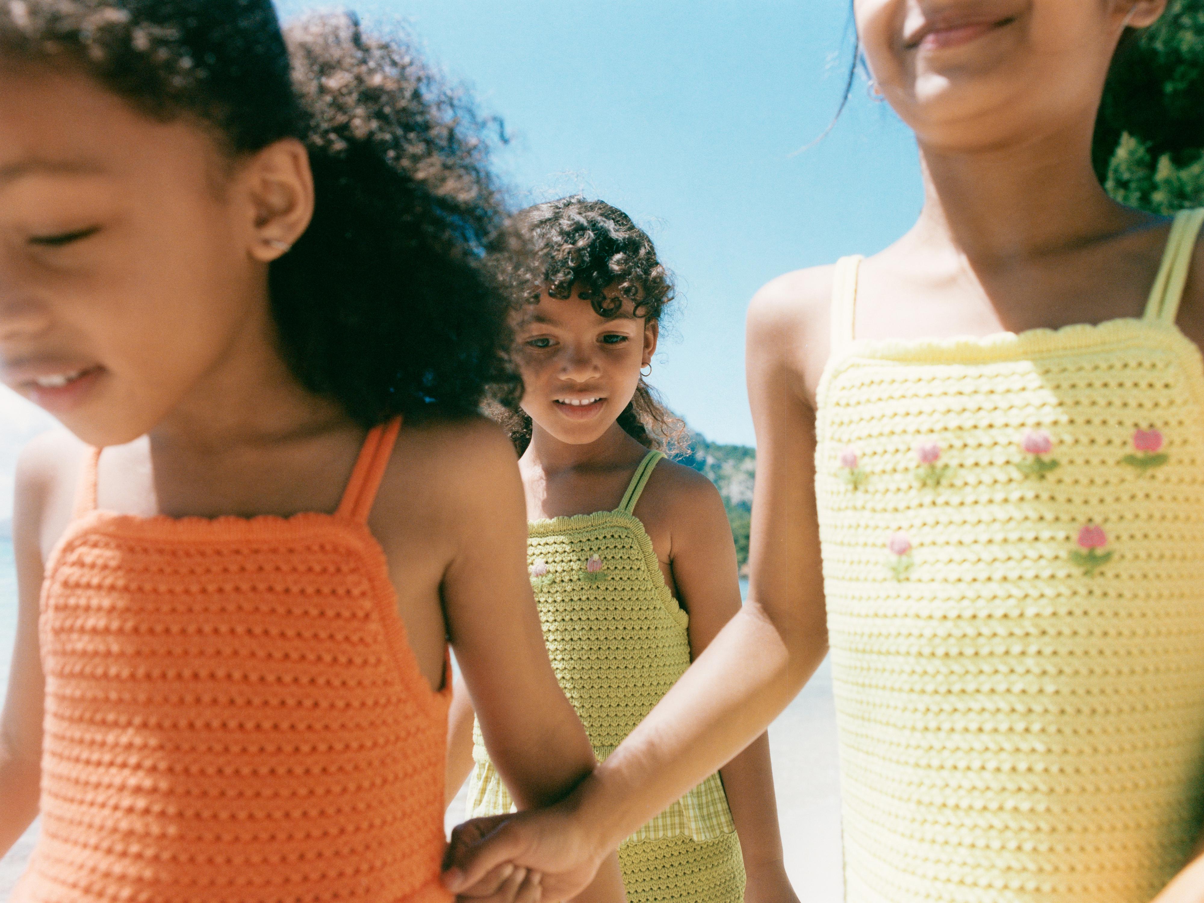 COMBINED GINGHAM AND EMBROIDERED KNIT TOP — Light green