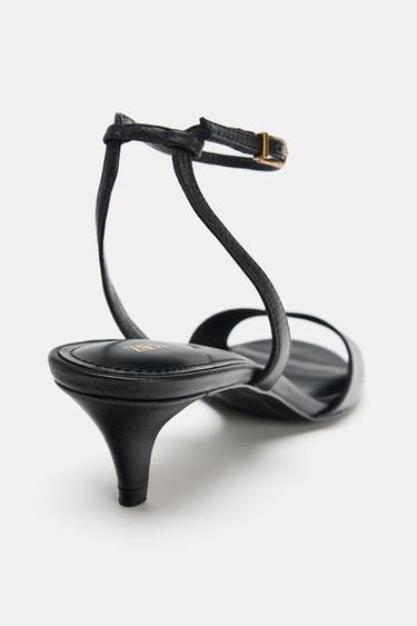 SANDALES À TALONS ET BRIDE - Noir de Zara - Image 6