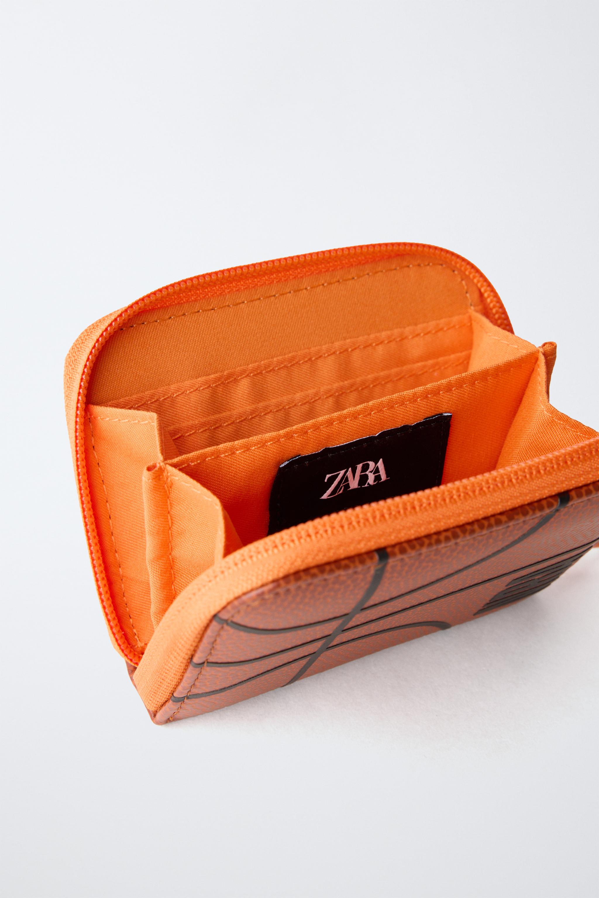 NBA BASKETBALL WALLET - MULTI TEAMS