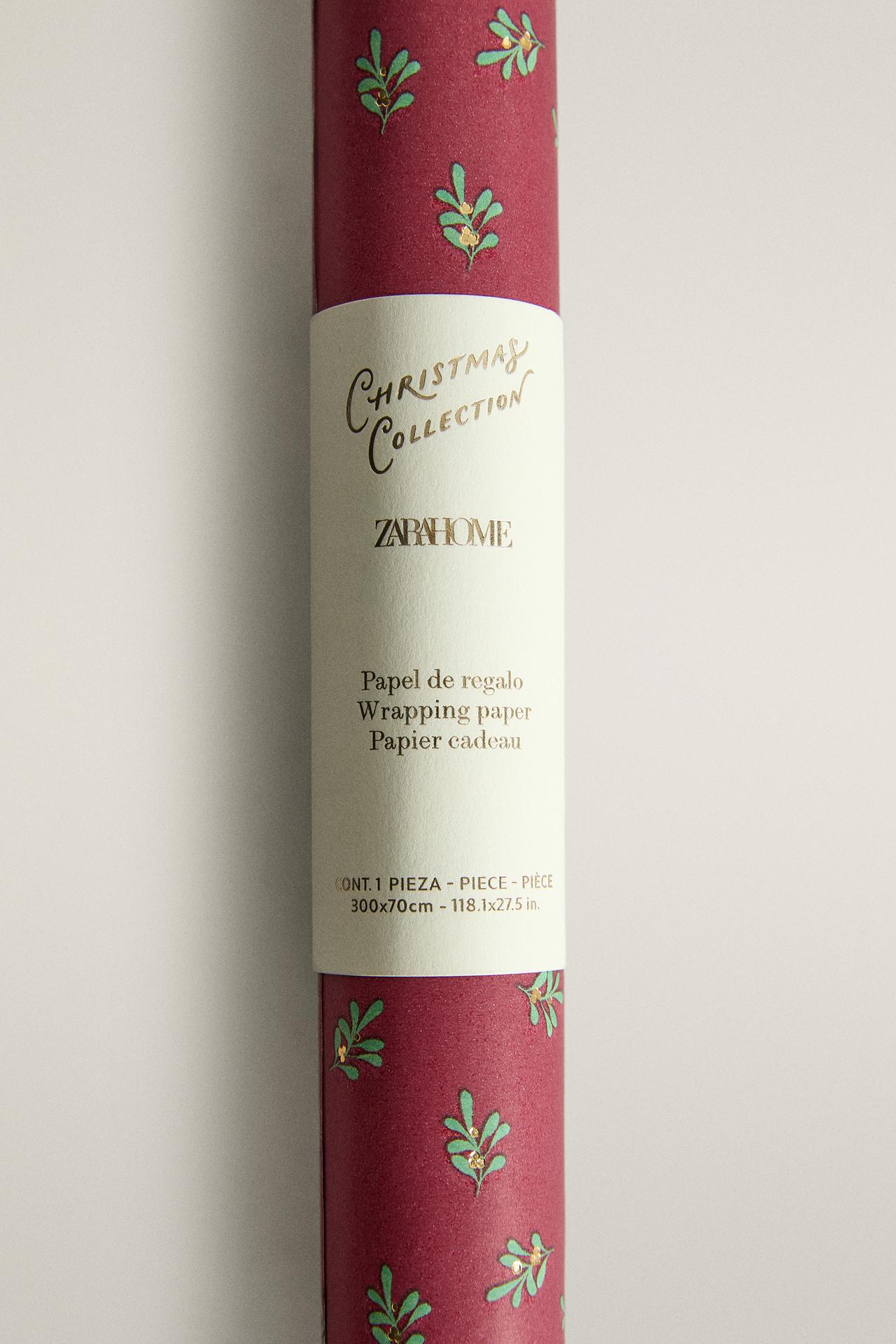 CHRISTMAS LEAF PRINT GIFT WRAP — Red
