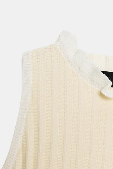 TOP CÔTELÉ EN MAILLE PÉPLUM - Écru de Zara - Image 10
