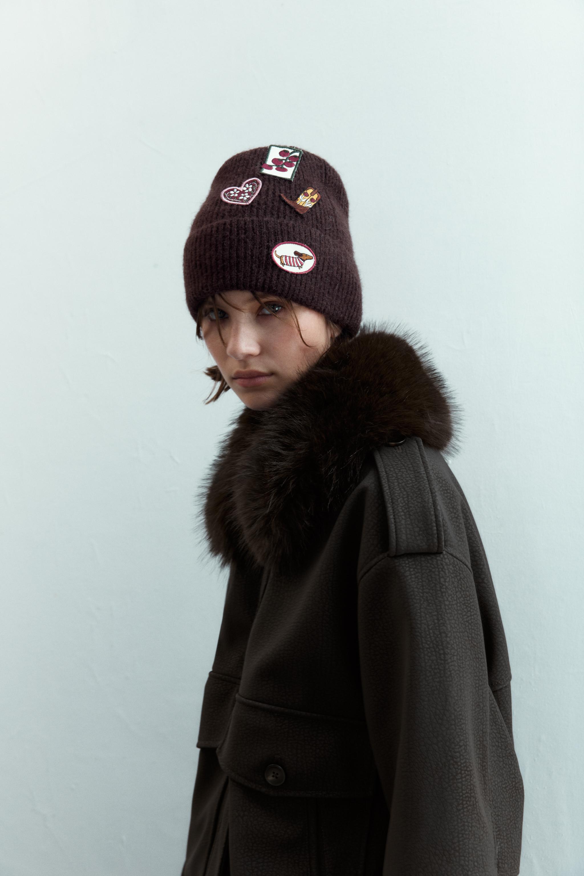 アパルトモン GOOD GRIEF PATCHED KNIT BEANIE PATCHED KNIT BEANIE - Brown | ZARA United States
