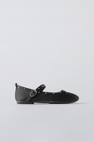 БАЛЕТКИ С ЗАКЛЕПКАМИ — Черный от Zara — изображение 0