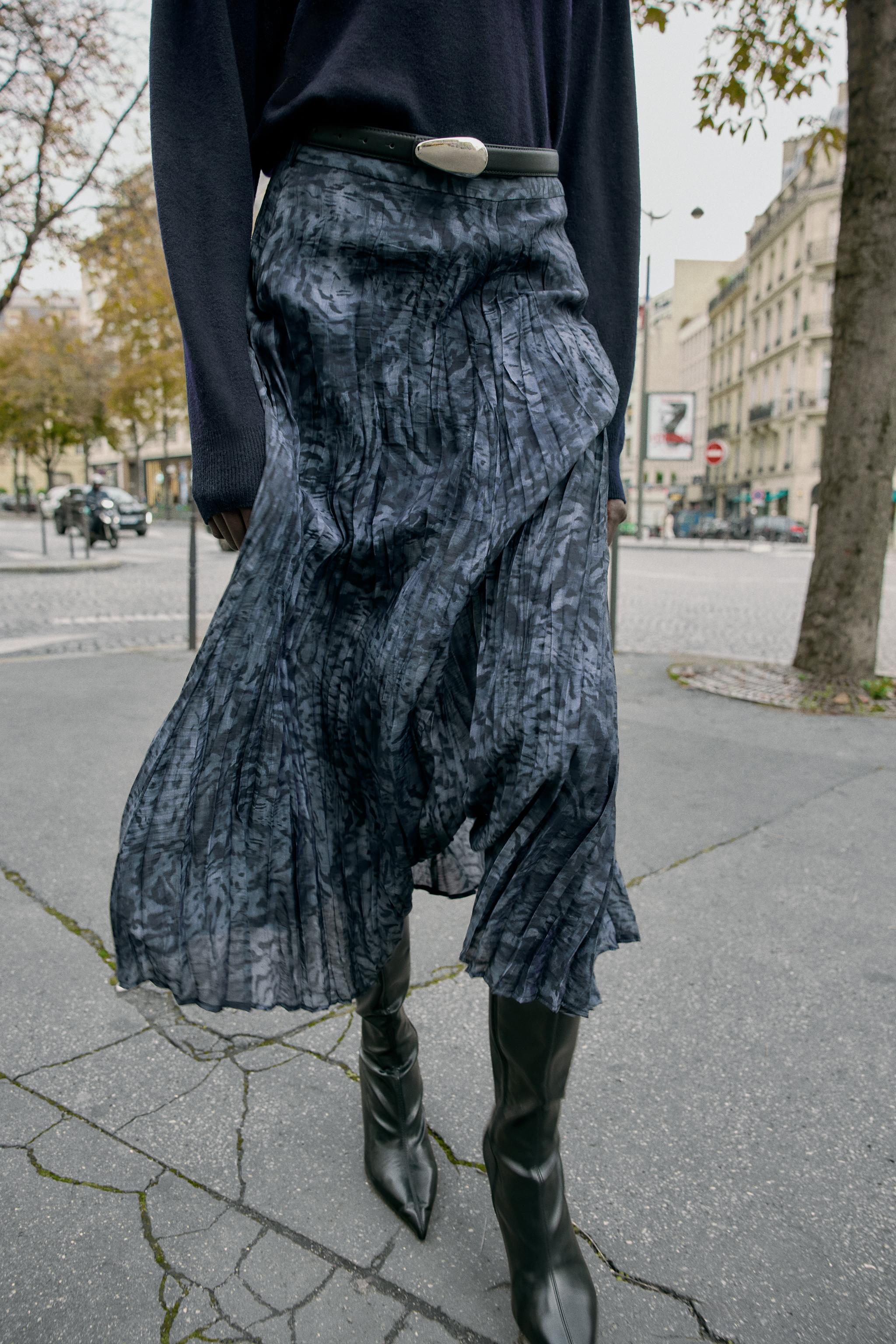 PRINTED MIDI SKIRT WITH BELT