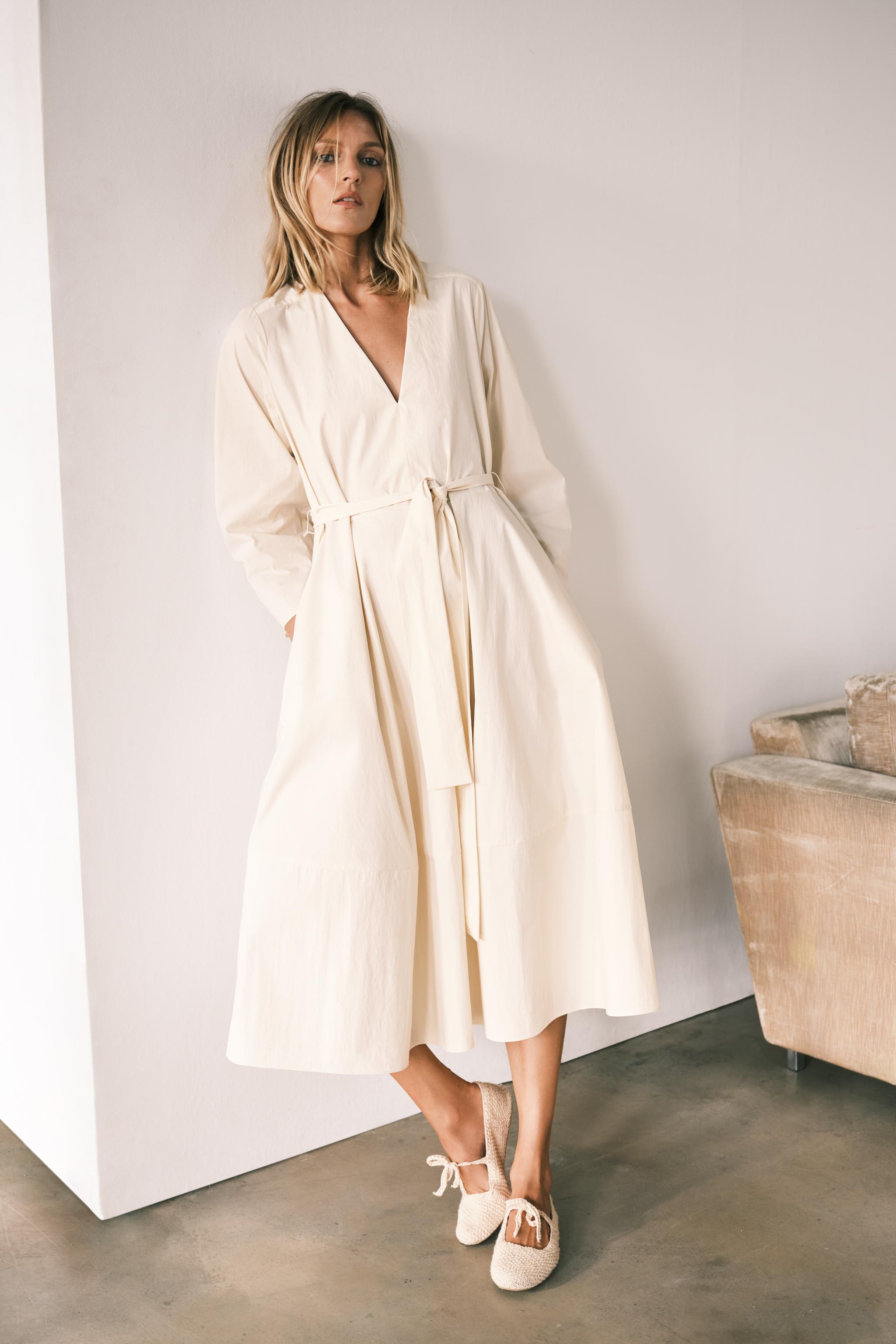 ZW COLLECTION ベルト付きミディ丈ワンピース - エクリュ | ZARA