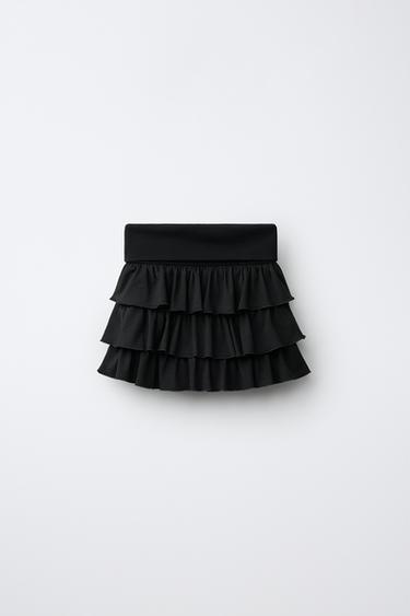 FALDA BERMUDA VOLANTES - Negro de Zara - Imagen 0