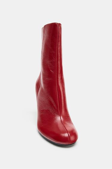 BOTTINES À TALONS EN CUIR - Rouge de Zara - Image 6