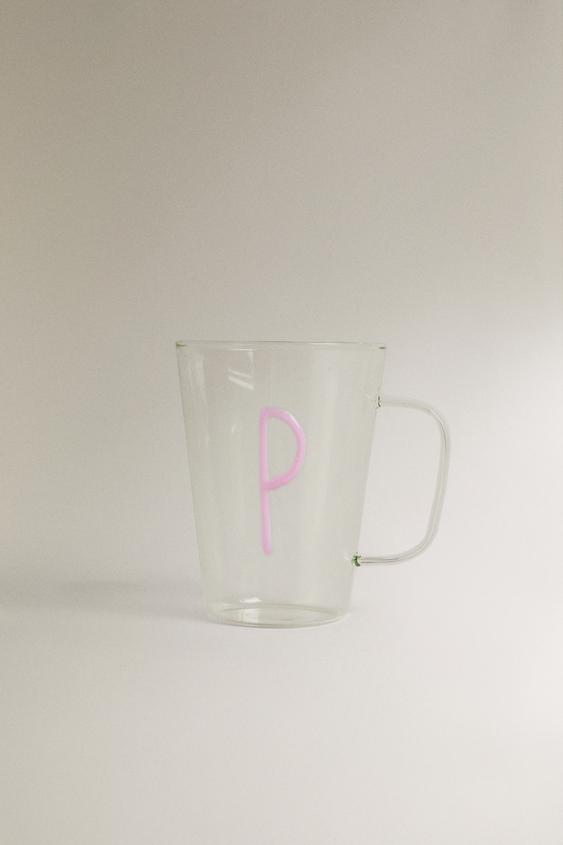 CANECA DE BOROSSILICATO COM INICIAL P - Rosa da Zara - Imagem 0