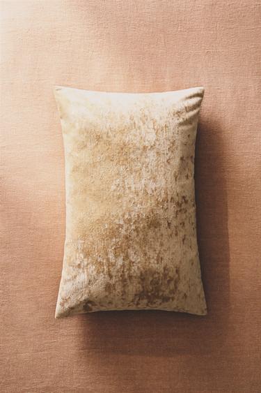 VELVET CUSHION COVER - Golden by Zara - Image 5