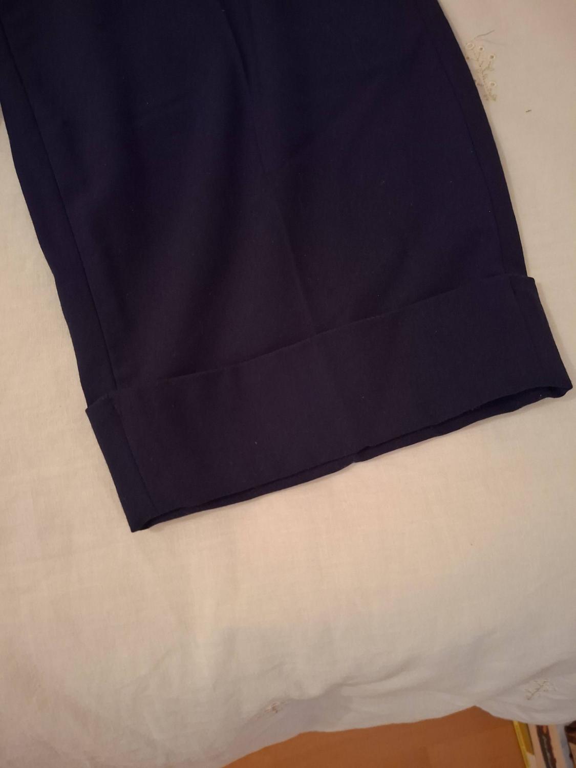STRAIGHT-LEG TROUSERS WITH TURN-UP HEMS - Image 2