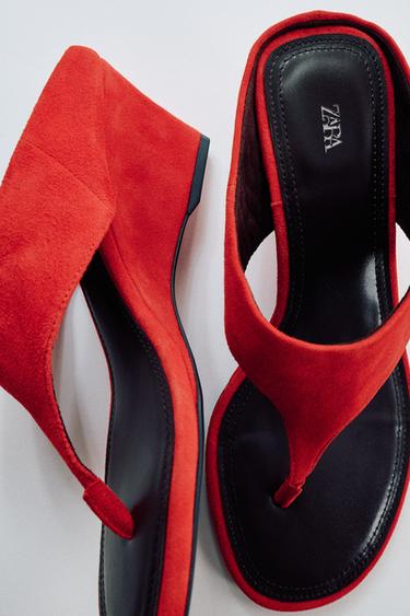 SANDALIA CUÑA PIEL - Rojo de Zara