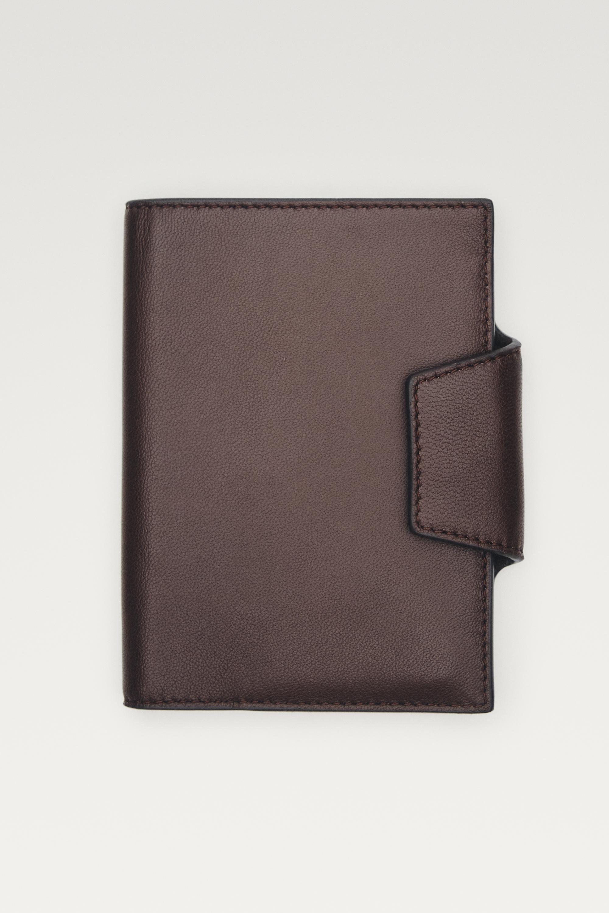 Nappa leather passport holder — Leather