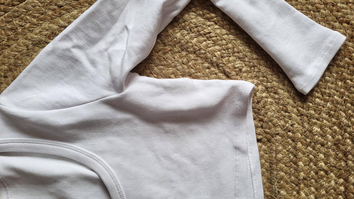 LONG SLEEVE RIBBED CROP TOP - Image 3
