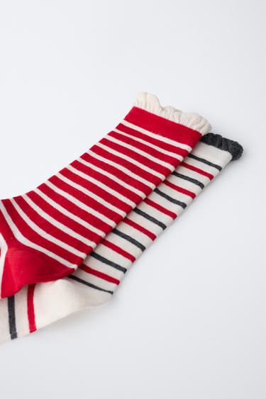LOT DE DEUX PAIRES DE CHAUSSETTES LONGUES À RAYURES - Rouge de Zara - Image 1