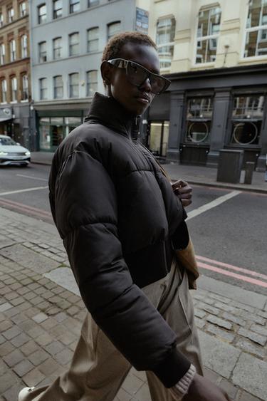 RUBBERISED PUFFER GILET - Black by Zara