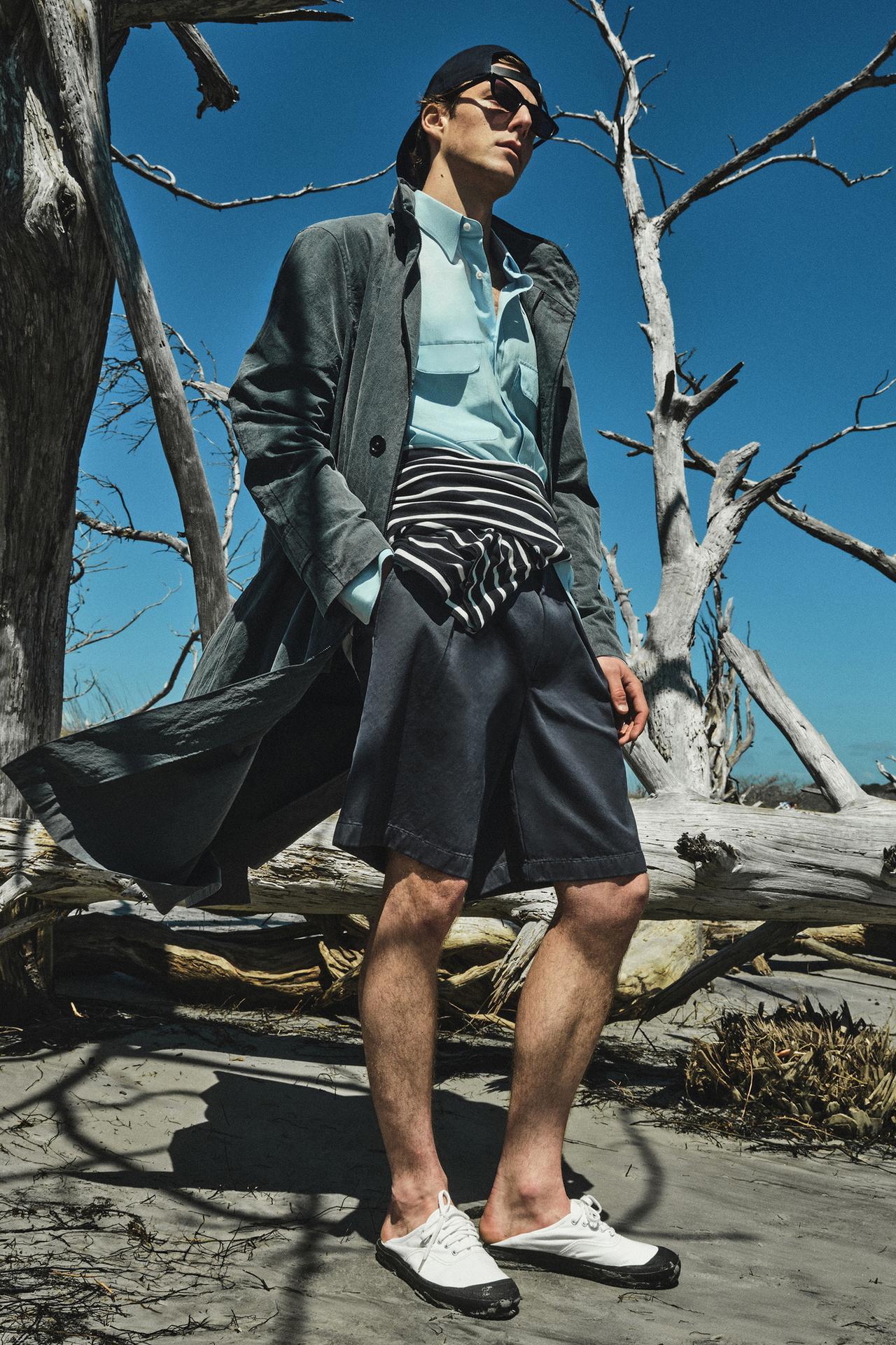 Футболка в полоску из жаккардовой ткани AARON LEVINE X ZARA + Овальные солнцезащитные очки AARON LEVINE X ZARA