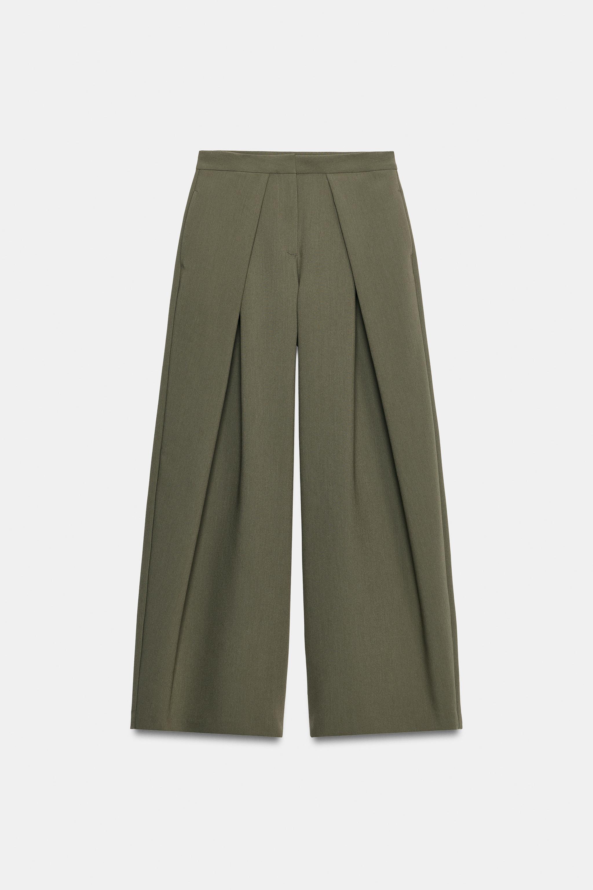 WIDE-LEG PLEATED PANTS