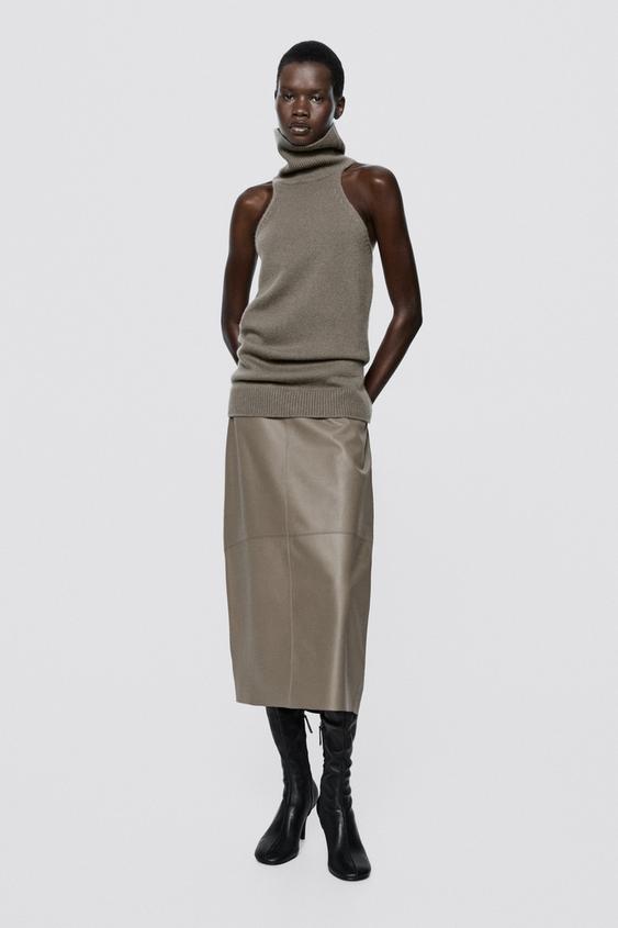 Top punto cuello halter 100% cashmere - LIMITED EDITION - Negro oro de Zara - Imagen 0