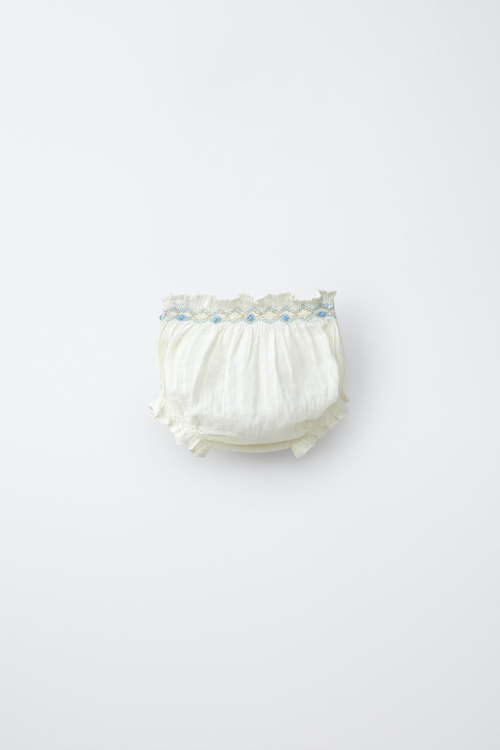 DOBBY DOTTED UNDERWEAR