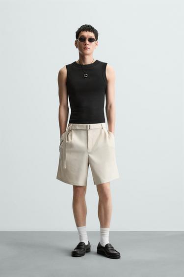 BERMUDA PLIEGUES CINTURÓN - Arena de Zara - Imagen 0