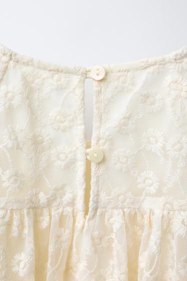 ROBE EN TULLE PAPILLONS - Écru de Zara - Image 3