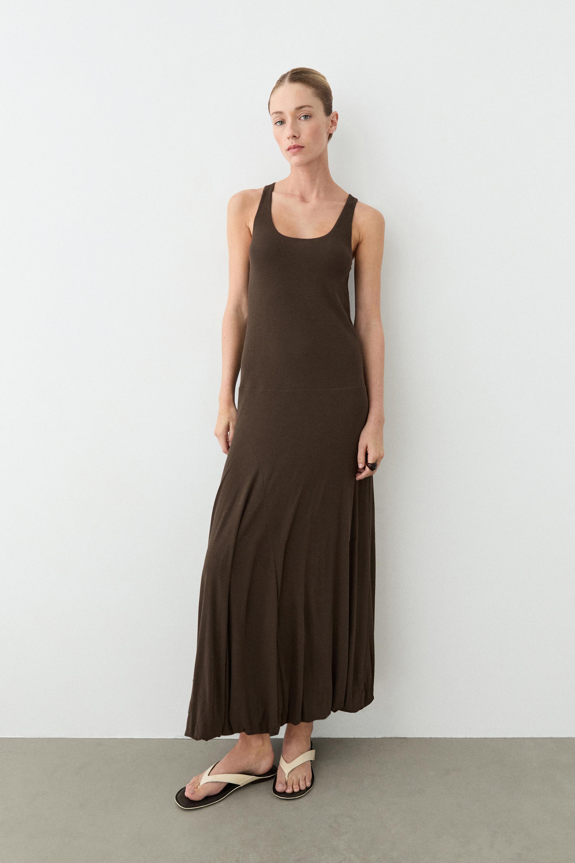 Midi dress with puffed detail — 549