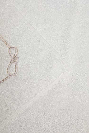 EMBROIDERED KNOT BATH MAT - Ivory by Zara - Image 3