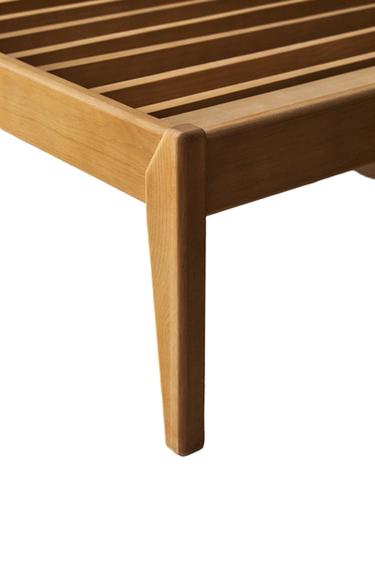 ESTRUTURA DE CAMA COM CARVALHO - Bege-claro da Zara