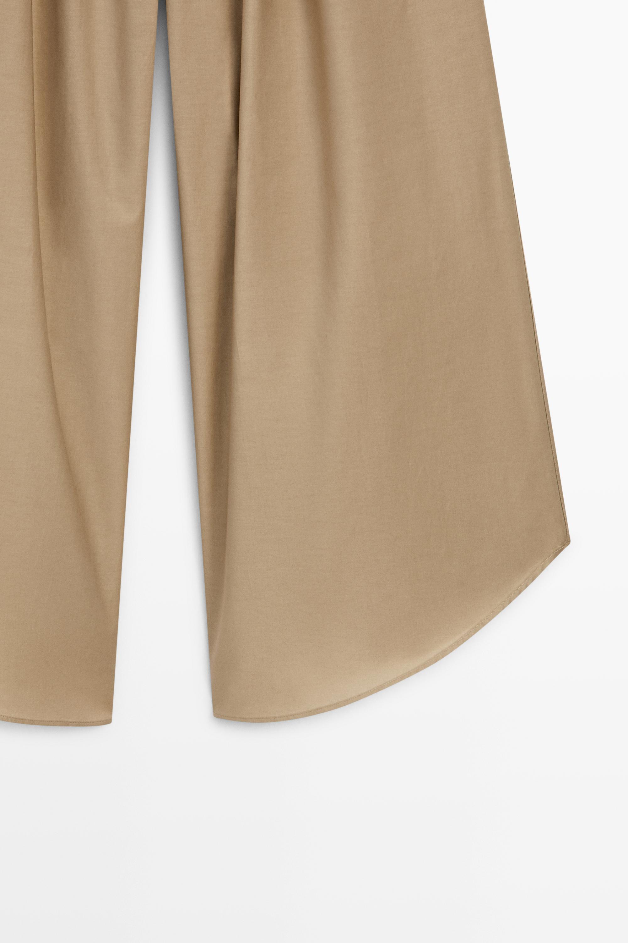 Culottes with pleated details