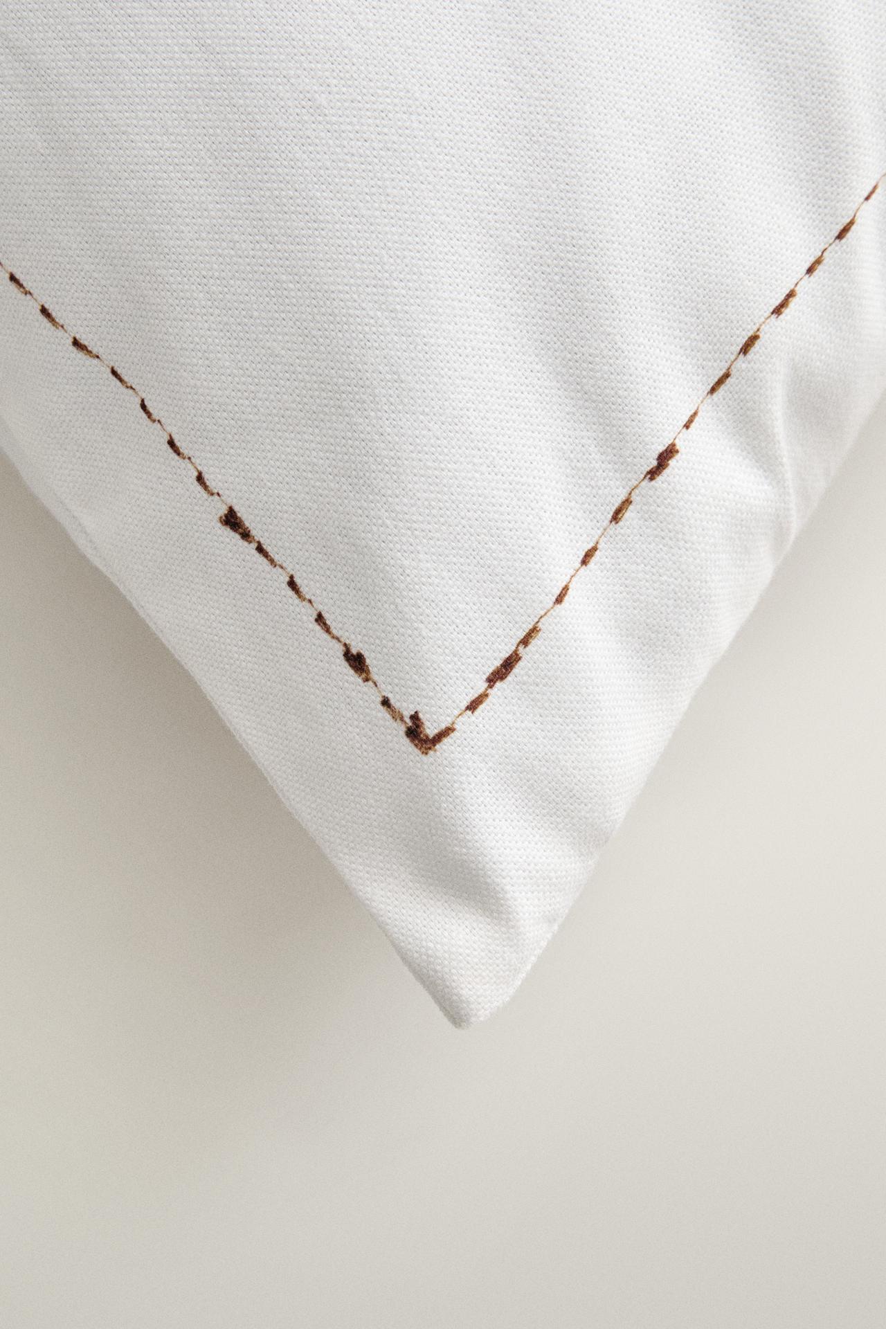 BOAT THROW PILLOW COVER — White