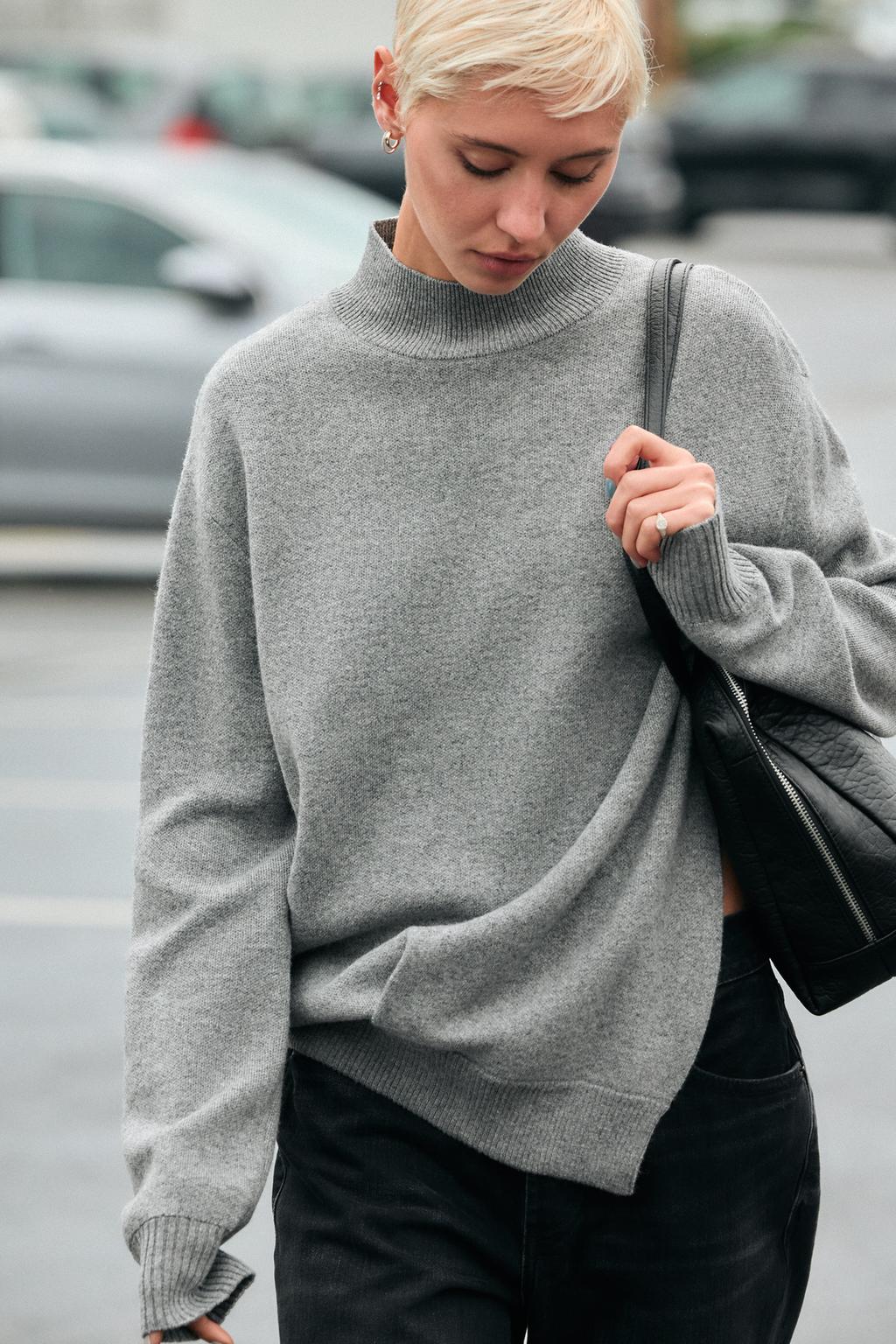PLEAT DETAIL KNIT JUMPER