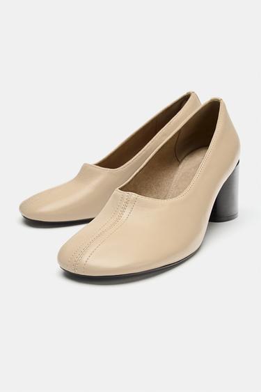 CHAUSSURES À TALONS EN CUIR - Blanc écru de Zara - Image 2