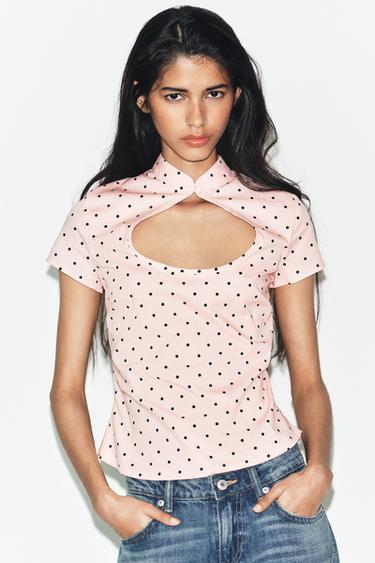 POLKA DOT STAND COLLAR TOP WITH OPENING - Chalk pink by Zara