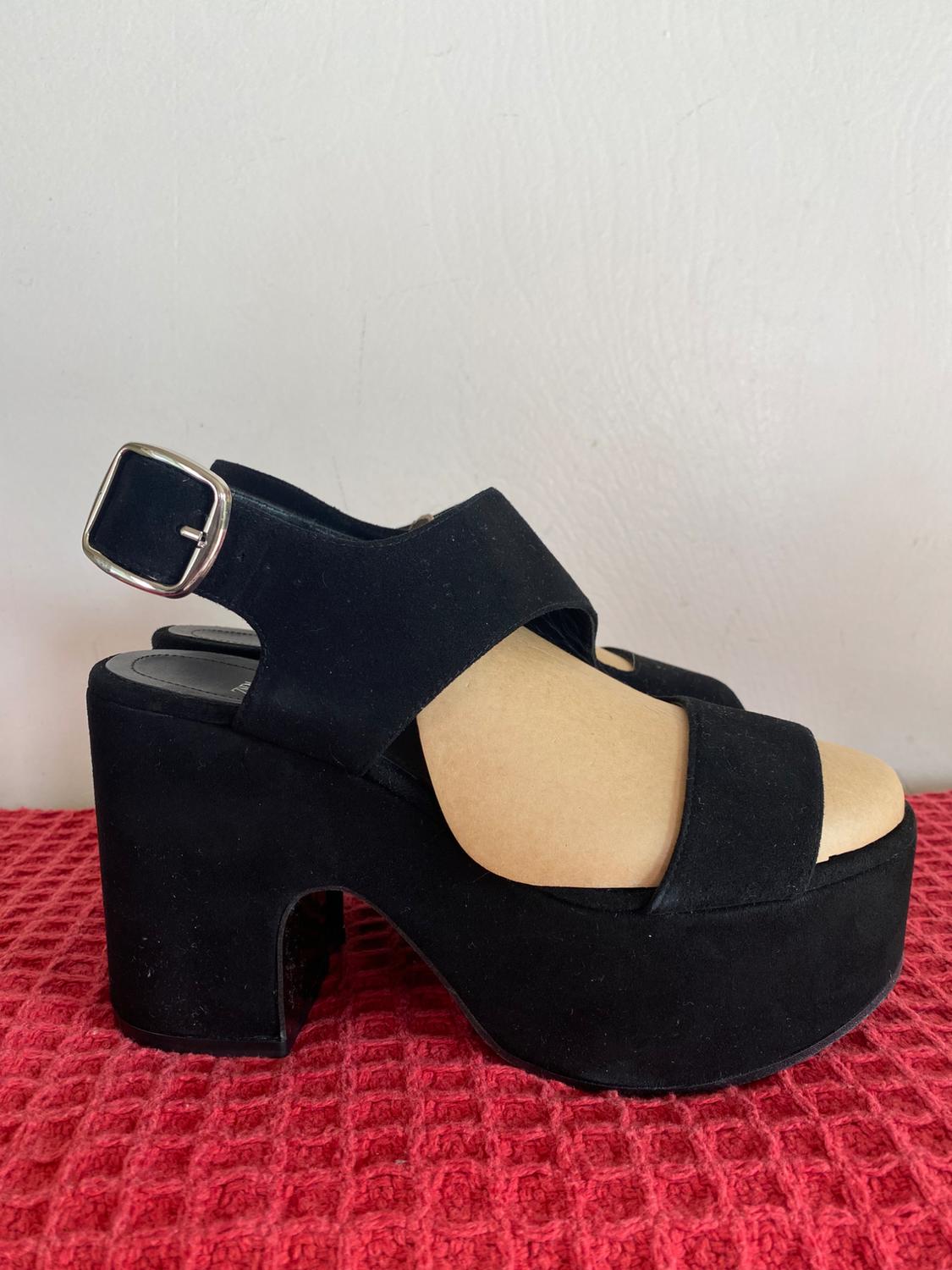 ASYMMETRICAL PLATFORM LEATHER SANDALS - Image 2