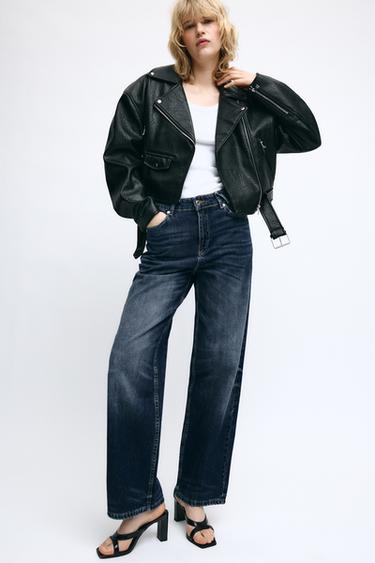 CAZADORA BIKER HOMBRERAS EFECTO PIEL - Negro de Zara - Imagen 0